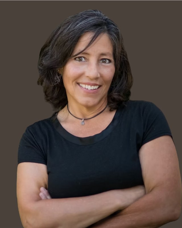 Jani Quirinale, Certified Massage Therapist